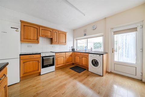 2 bedroom detached bungalow for sale, Oakfield Road, Kingswood, Bristol