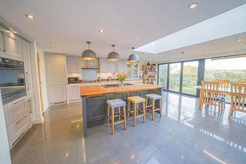 5 bedroom detached house for sale, Floyd Grove, Balsall Common, CV7