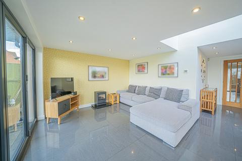 5 bedroom detached house for sale, Floyd Grove, Balsall Common, CV7