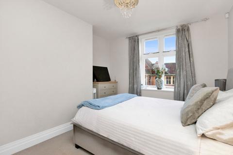 undefined, Kings Drive, Midhurst GU29
