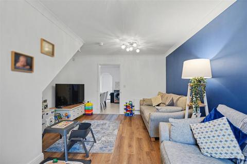 3 bedroom terraced house for sale, Redbridge Close, Ilkeston, Derbyshire