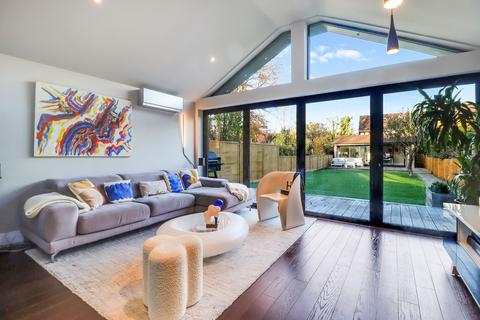 4 bedroom semi-detached house for sale, Summer Road, East Molesey, KT8