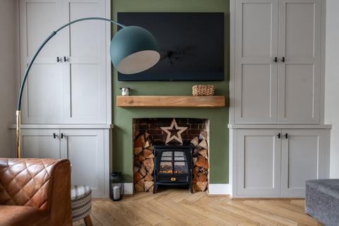 undefined, Eastnor Road, Reigate, RH2