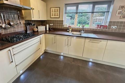 4 bedroom detached house for sale, Aston Drive, Newhall, Swadlincote, Derbyshire, DE11