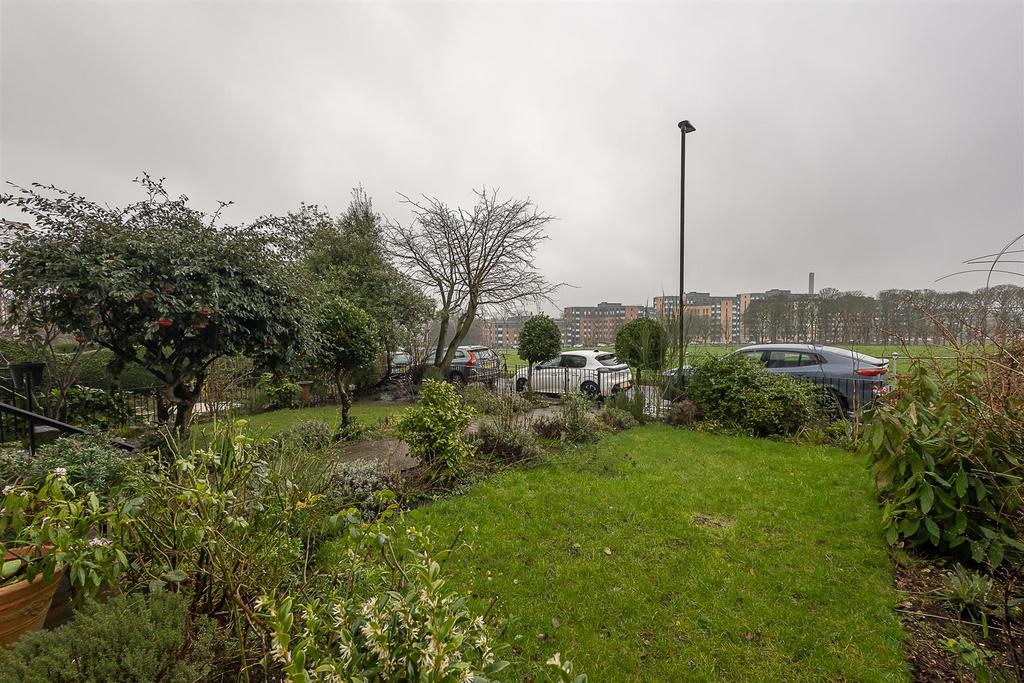 Communal Gardens