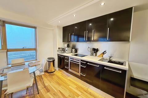 1 bedroom flat to rent, Riverside Way, Leeds, West Yorkshire, LS1