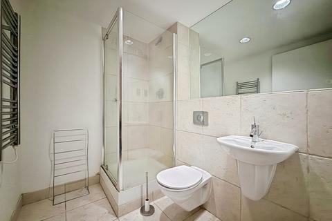 1 bedroom flat to rent, Riverside Way, Leeds, West Yorkshire, LS1