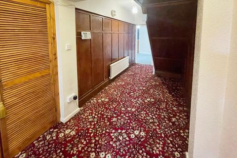5 bedroom semi-detached house for sale, Walters Road, Bridgend, CF31