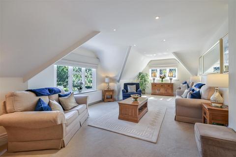 undefined, Holly Hill Drive, Banstead