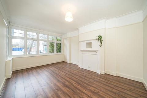 3 bedroom house to rent, Croindene Road, London