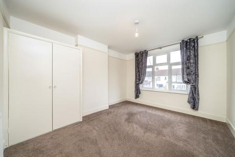 3 bedroom house to rent, Croindene Road, London