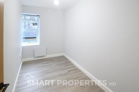 undefined, 20, Blackwall, Halifax HX1