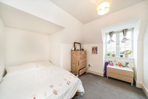 2 bedroom flat for sale, East Dulwich Estate, London SE22