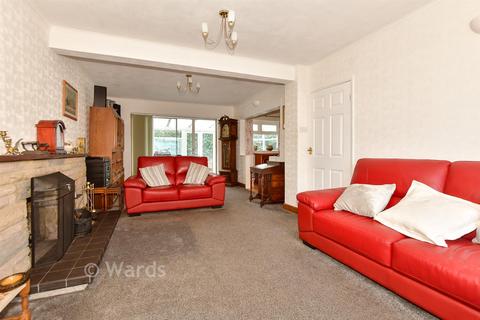 3 bedroom detached house for sale, Penfold Gardens, Dover CT15