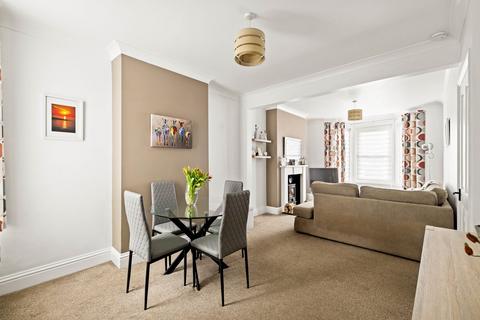 3 bedroom terraced house for sale, Crabble Road, River, Dover, CT17