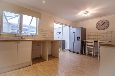 undefined, Redgrave Cl, Gateshead NE8 3JT
