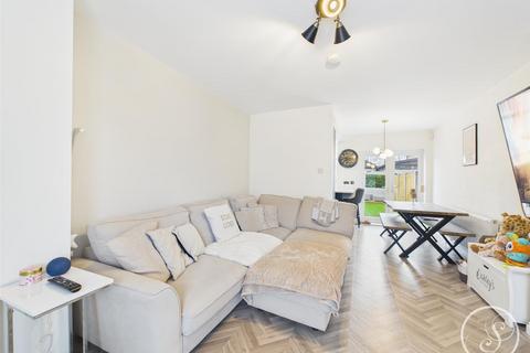 undefined, Kennerleigh Avenue, Leeds