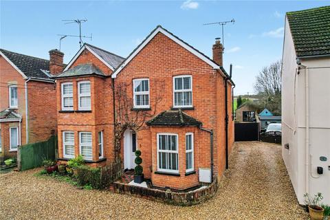 undefined, New Road, Tongham, Farnham, Surrey, GU10
