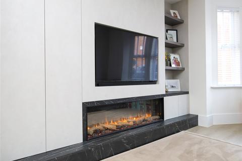 undefined, New Road, Tongham, Farnham, Surrey, GU10