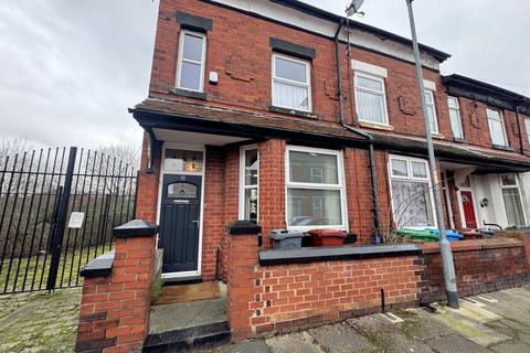 3 bedroom end of terrace house for sale, Samuel Street, Levenshulme