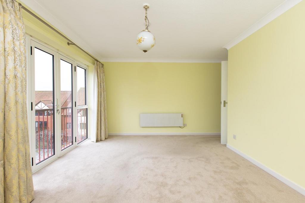 Flat 21, Portland Court, BS1-18.jpg