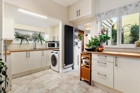 3 bedroom detached bungalow for sale, City Road, Haverfordwest, SA61