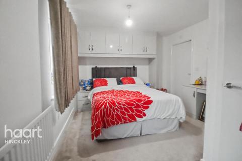 4 bedroom semi-detached house for sale, Leicester LE9
