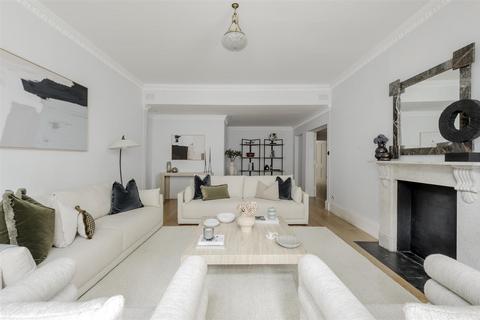 3 bedroom apartment for sale, Holland Park, London, W11