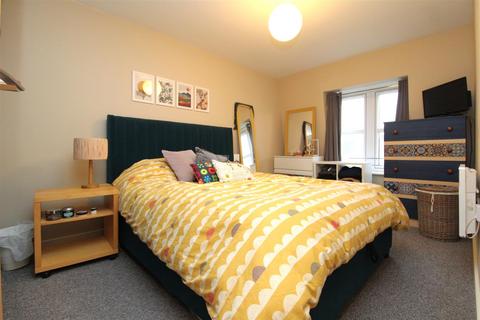 2 bedroom flat to rent, Winslow Court, Cullercoats