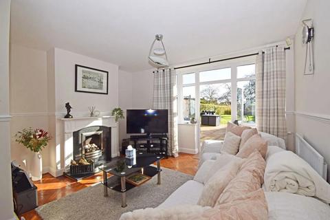 2 bedroom detached house for sale, 198a Old Birmingham Road, Marlbrook, Bromsgrove, Worcestershire.  B60 1HH