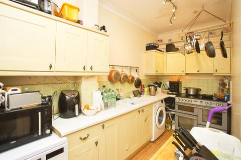 2 bedroom maisonette for sale, Deepdene, Midanbury Lane, Southampton, Hampshire, SO18