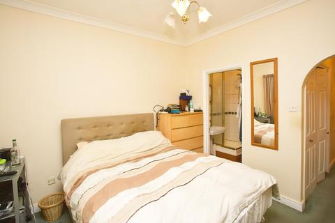 2 bedroom maisonette for sale, Deepdene, Midanbury Lane, Southampton, Hampshire, SO18