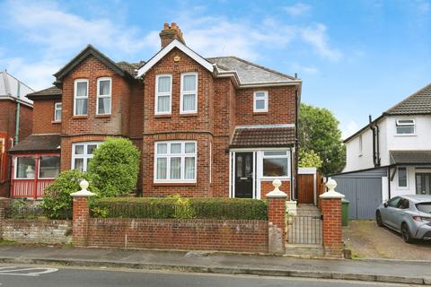 undefined, Oaktree Road, Southampton, Hampshire, SO18