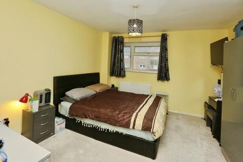 2 bedroom maisonette for sale, Staplehurst Close, Southampton, Hampshire, SO19