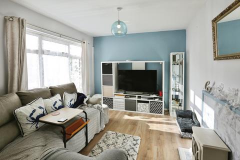 2 bedroom terraced house for sale, Chilcomb Road, Southampton, Hampshire, SO18