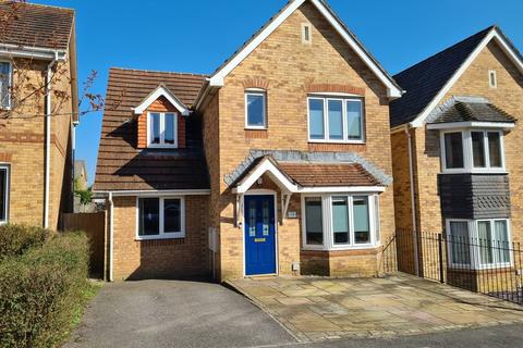 3 bedroom detached house for sale, Jessica Crescent, Totton, SO40