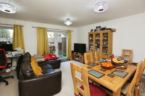 3 bedroom semi-detached house for sale, Laxton Close, SOUTHAMPTON, Hampshire, SO19