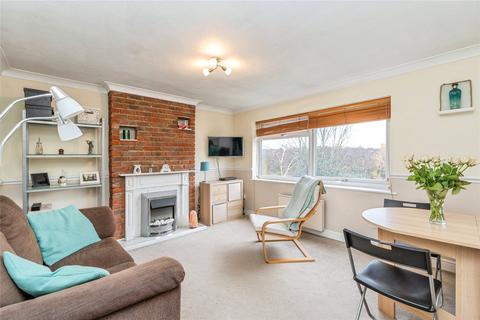 2 bedroom flat for sale, Alfriston Gardens, Southampton, Hampshire, SO19