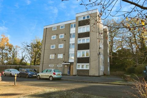 Barnes Close, SOUTHAMPTON, Hampshire, SO18