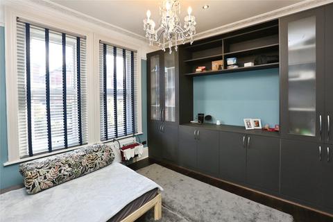 undefined, Cobbett Road, Southampton, Hampshire, SO18