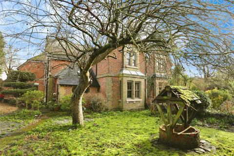 undefined, Mansbridge Road, Southampton, Hampshire, SO18