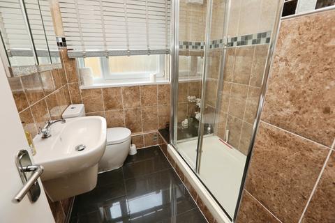 2 bedroom flat for sale, Keynsham Road, Southampton, Hampshire, SO19