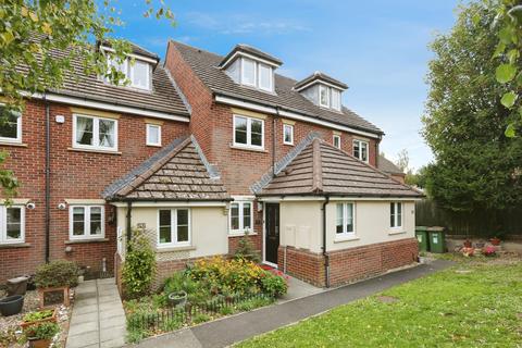 undefined, Walker Place, Hamble, Southampton, Hampshire, SO31