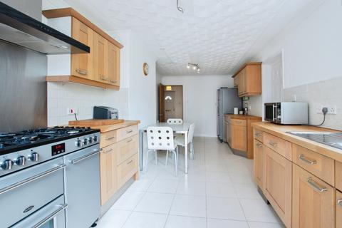 6 bedroom detached house for sale, Lyndhurst Road, Landford, Salisbury, Wiltshire, SP5
