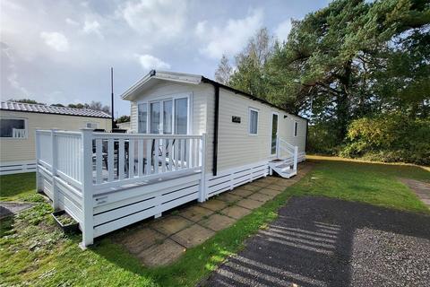 2 bedroom park home for sale, G4, Oakdene Forest Park, Ringwood, BH24