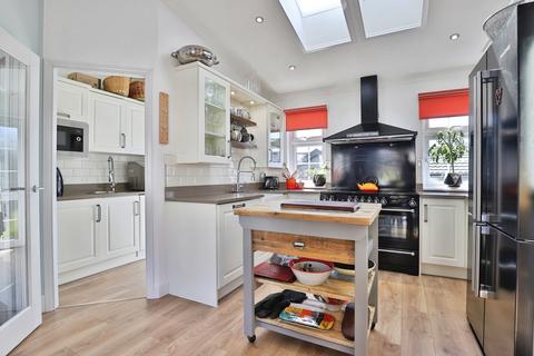 2 bedroom detached house for sale, Alpine Drive, RINGWOOD, Hampshire, BH24