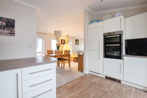 2 bedroom detached house for sale, Maple Walk, RINGWOOD, Hampshire, BH24