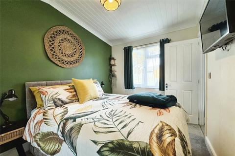 2 bedroom park home for sale, St. Leonards, Oakdene Forest Park, Ringwood, Dorset, BH24