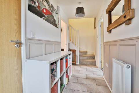 3 bedroom link detached house for sale, Narrowleaf Drive, Ringwood, Hampshire, BH24