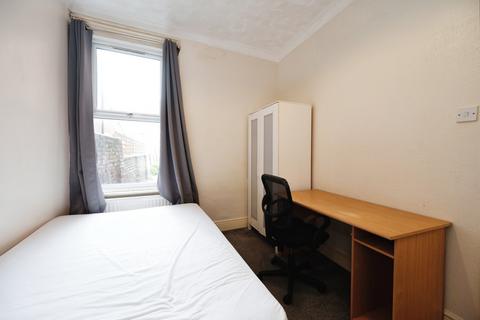 5 bedroom terraced house for sale, Collingwood Road, Southsea, Hampshire, PO5